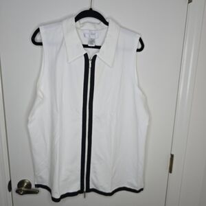 White and Black Boxy Sleeveless Full Zip Front with Notched Collar Top XL NWT